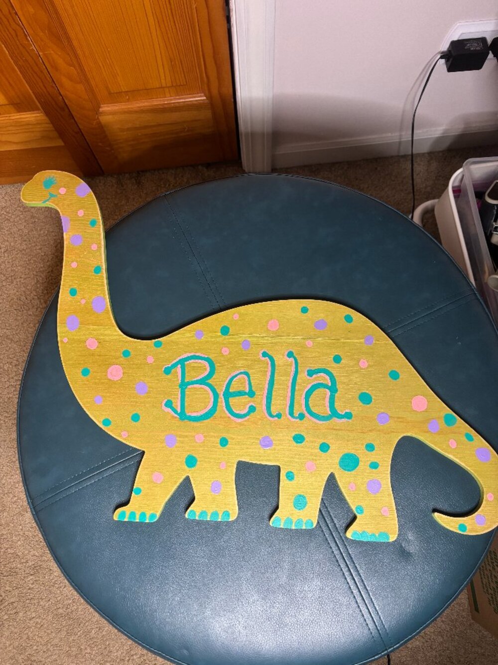 Green Dinosaur Wooden Personalized Wall Decor "Bella"